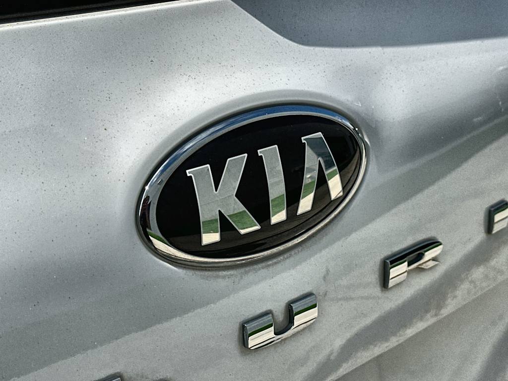 Thumbnail: 2021 Kia Telluride - 24