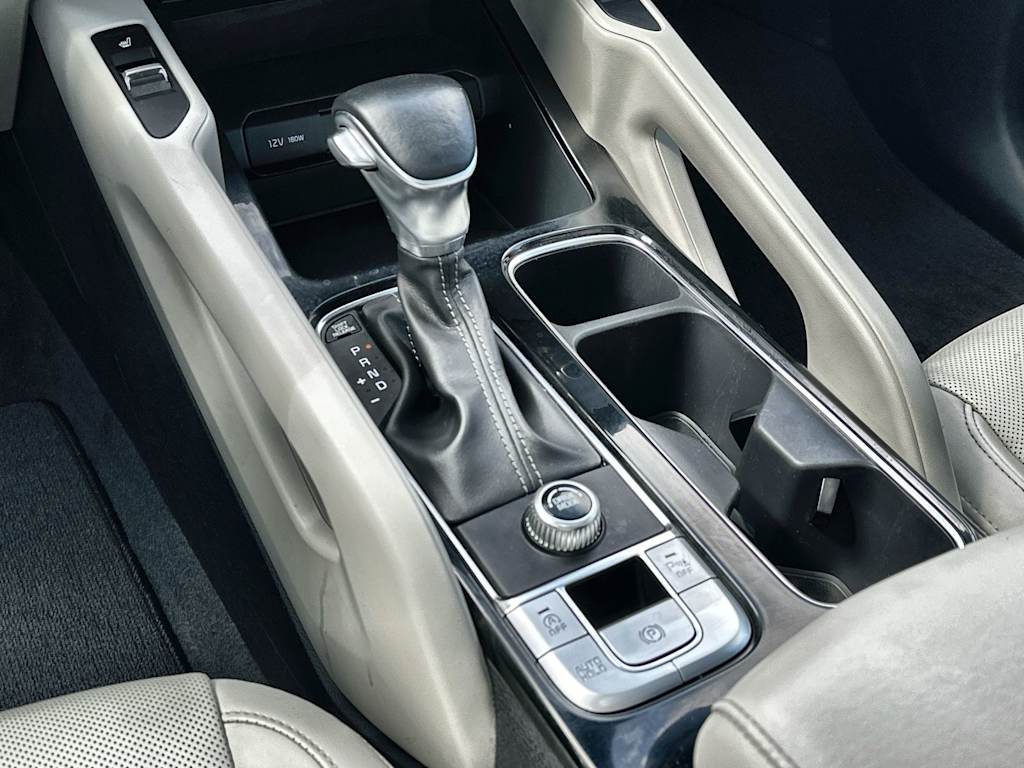 Thumbnail: 2021 Kia Telluride - 15