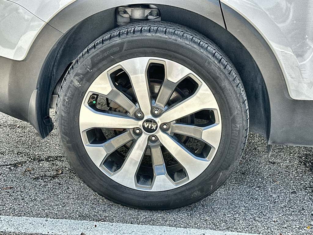 Thumbnail: 2021 Kia Telluride - 8