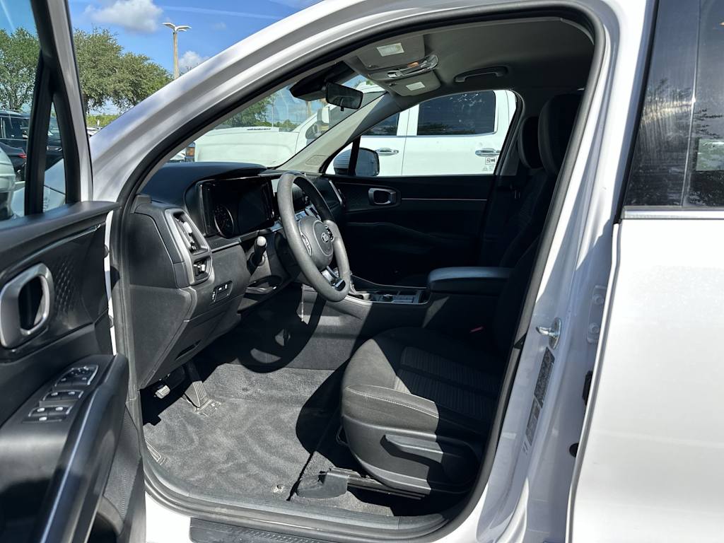Thumbnail: 2021 Kia Sorento - 10
