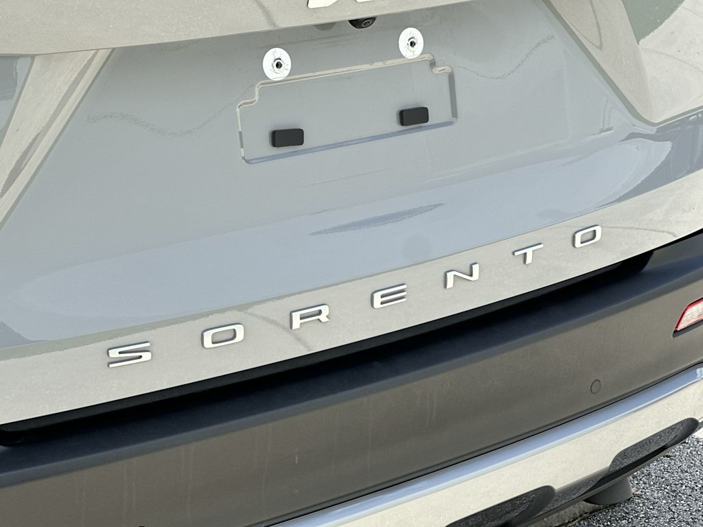 Thumbnail: 2022 Kia Sorento - 7