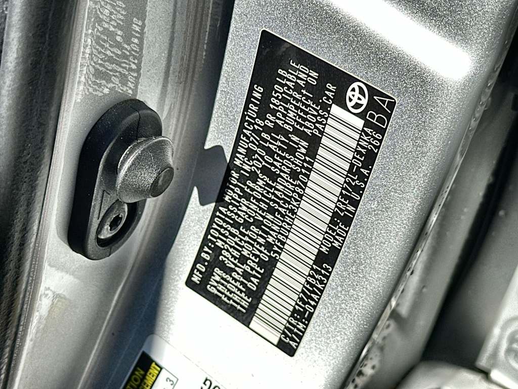 Thumbnail: 2019 Toyota Corolla - 18