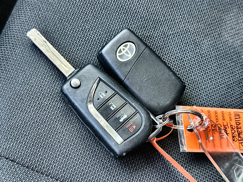 Thumbnail: 2022 Toyota Corolla - 17