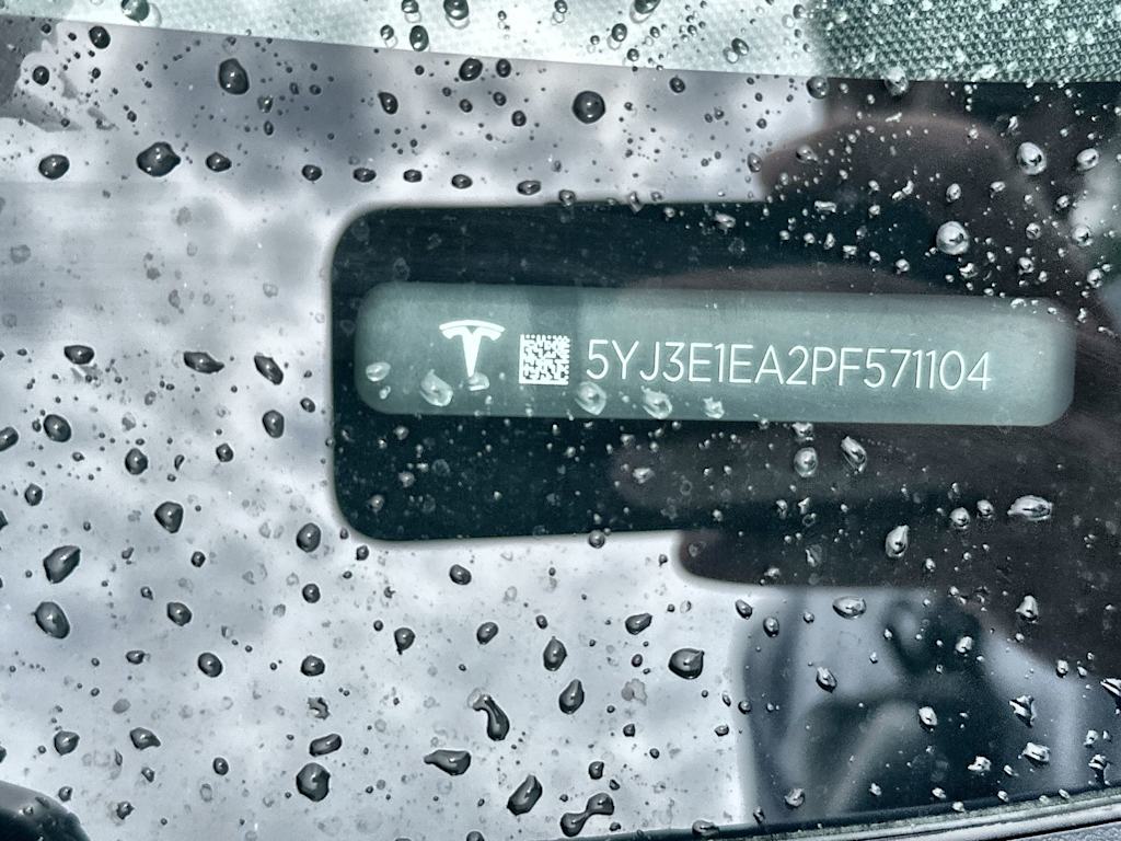 Thumbnail: 2023 Tesla Model 3 - 9