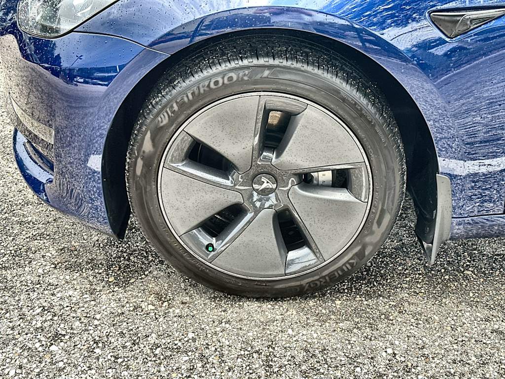 Thumbnail: 2023 Tesla Model 3 - 8