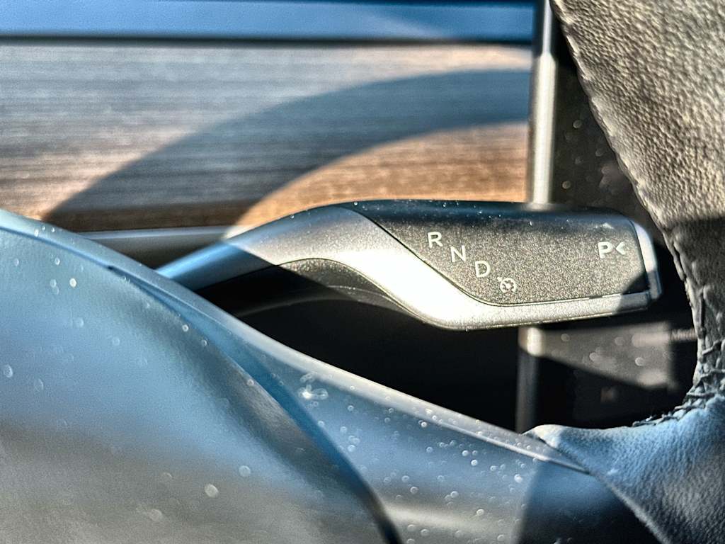 Thumbnail: 2023 Tesla Model 3 - 16