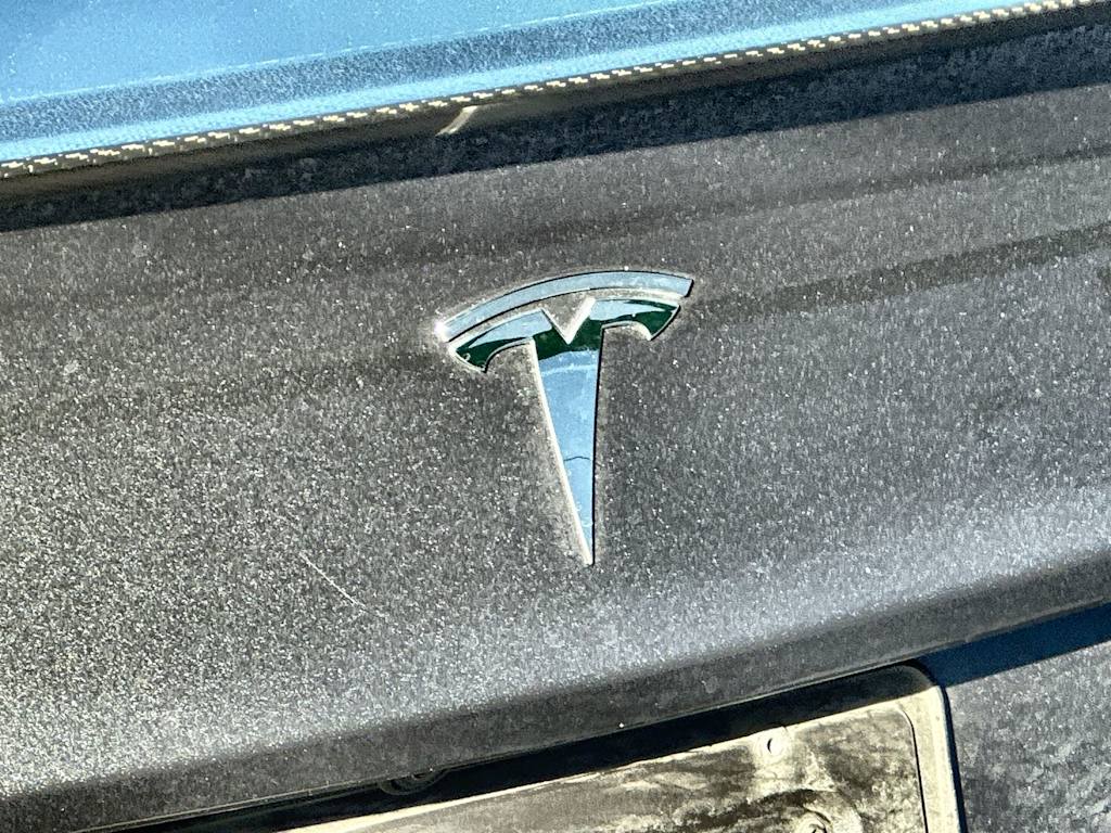 Thumbnail: 2023 Tesla Model 3 - 7