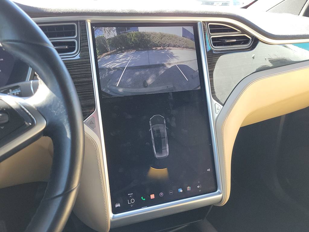 2016 Tesla Model X 90D 21