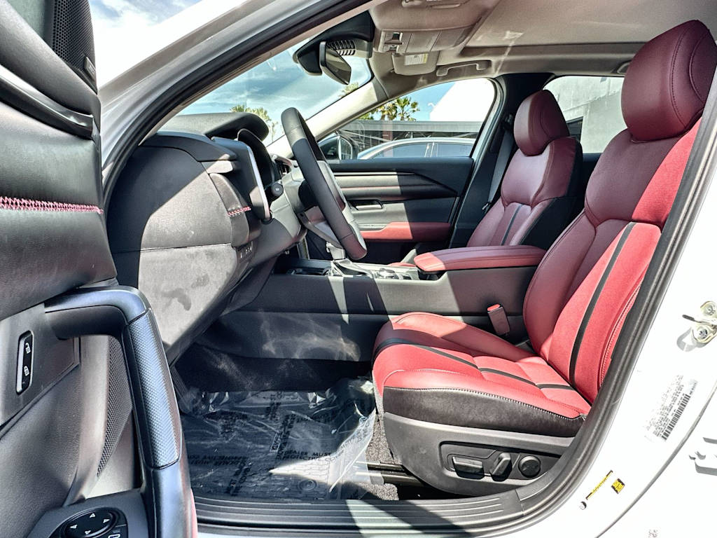 Thumbnail: 2026 Mazda CX-50 - 11