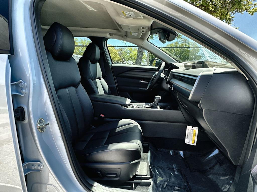 Thumbnail: 2026 Mazda CX-50 - 21