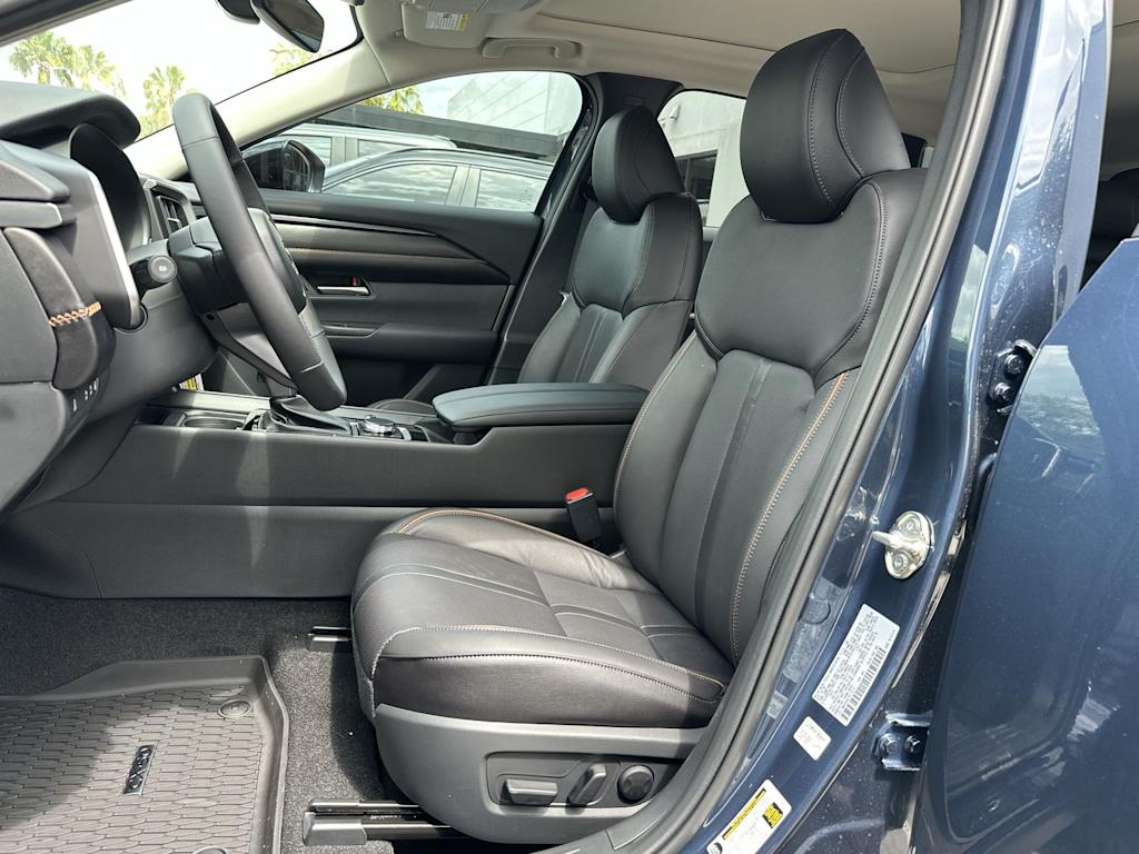 Thumbnail: 2026 Mazda CX-50 - 10