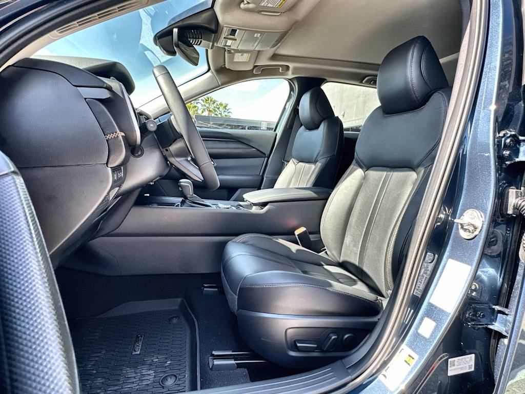 Thumbnail: 2026 Mazda CX-50 - 12