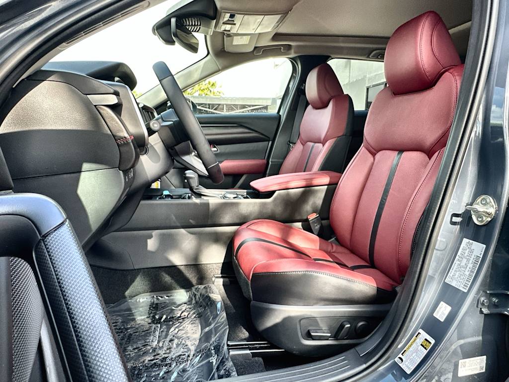 Thumbnail: 2026 Mazda CX-50 - 12