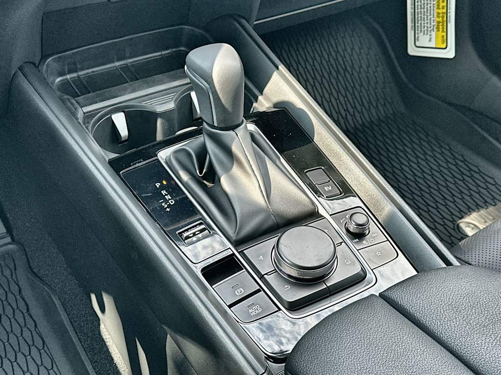 Thumbnail: 2026 Mazda CX-50 - 15