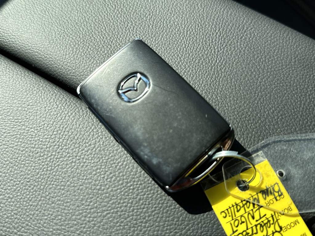 Thumbnail: 2025 Mazda CX-50 - 17