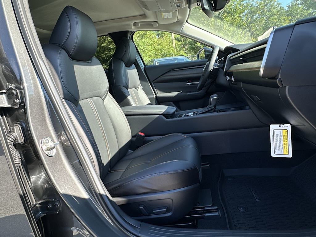 Thumbnail: 2025 Mazda CX-50 - 20