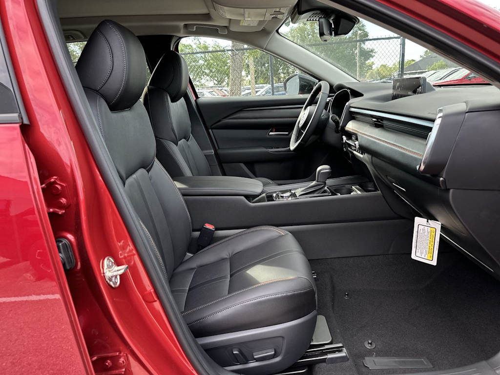 Thumbnail: 2026 Mazda CX-50 - 20