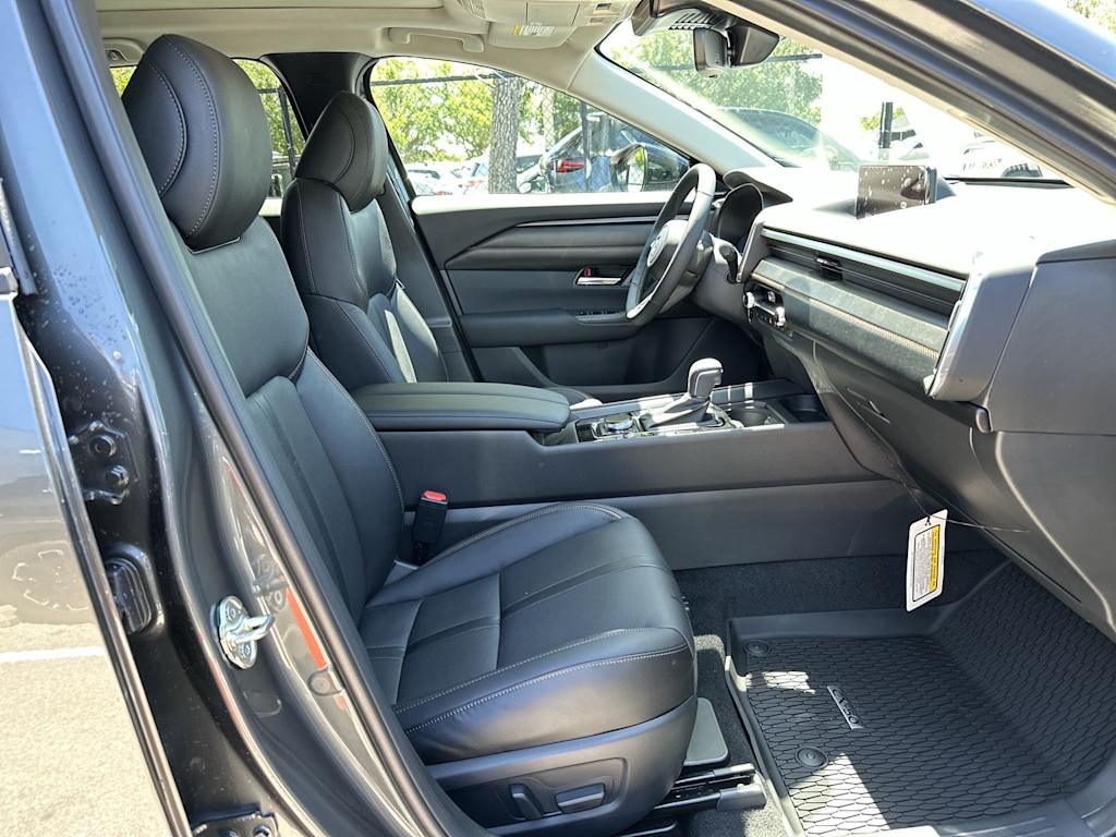 Thumbnail: 2026 Mazda CX-50 - 10