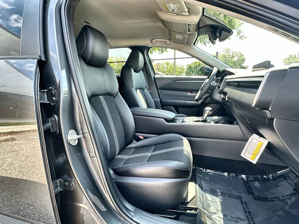 Thumbnail: 2026 Mazda CX-50 - 20