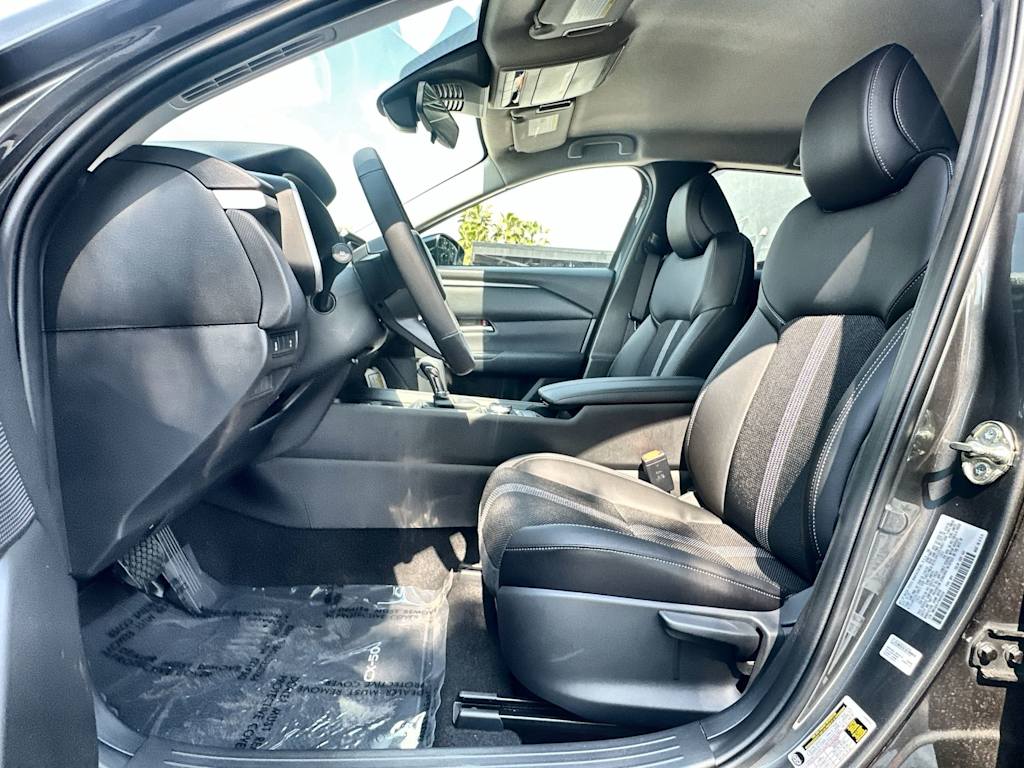 Thumbnail: 2026 Mazda CX-50 - 10