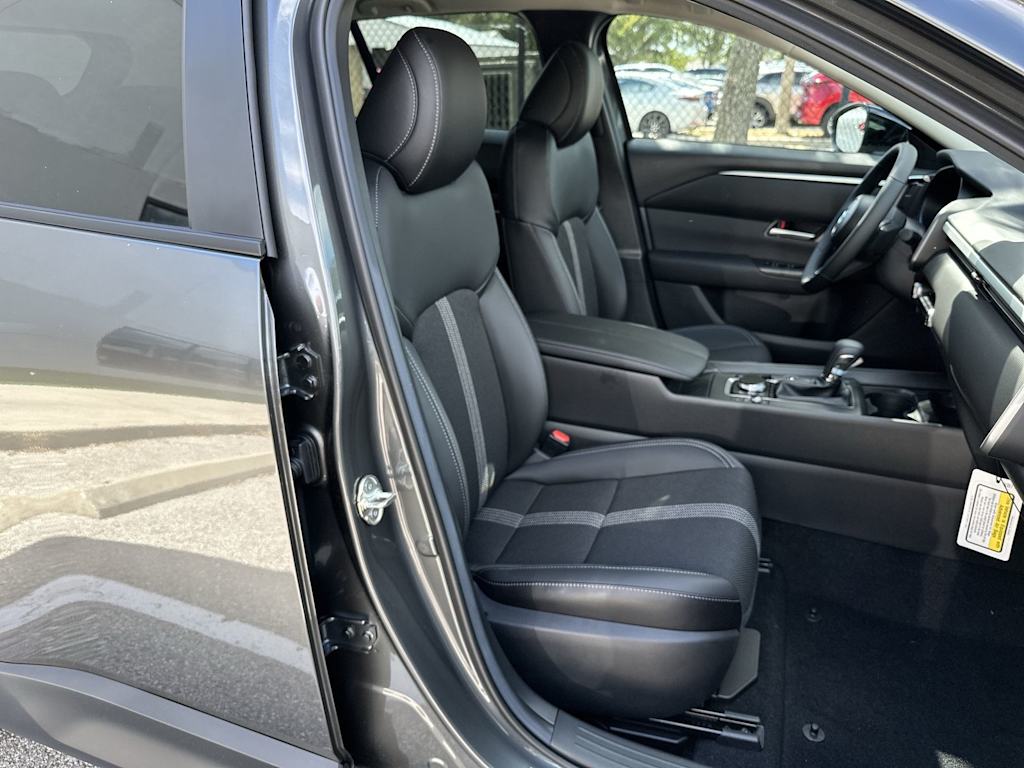 Thumbnail: 2026 Mazda CX-50 - 19