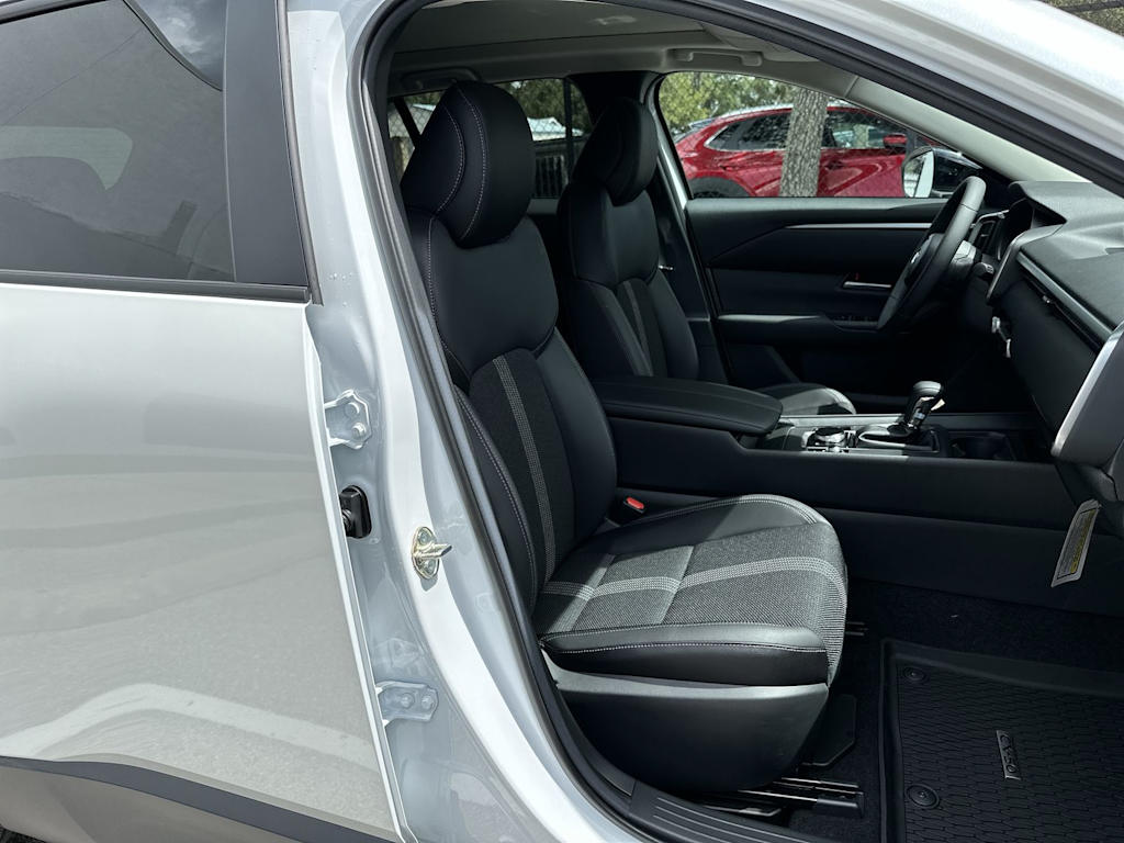 Thumbnail: 2026 Mazda CX-50 - 11