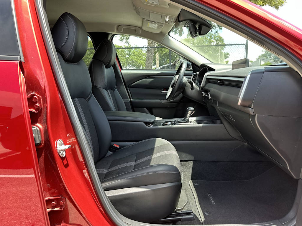 Thumbnail: 2025 Mazda CX-50 - 20