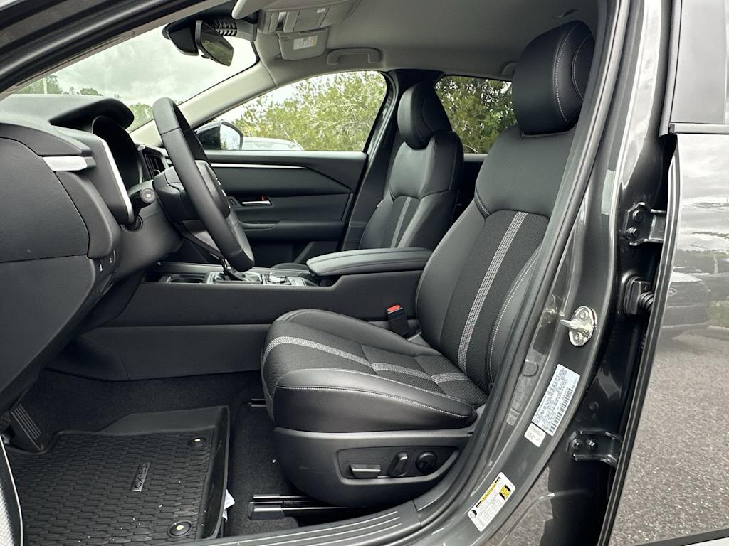 Thumbnail: 2025 Mazda CX-50 - 12