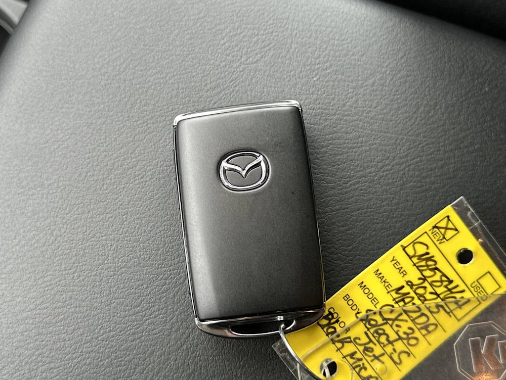 Thumbnail: 2025 Mazda CX-50 - 17