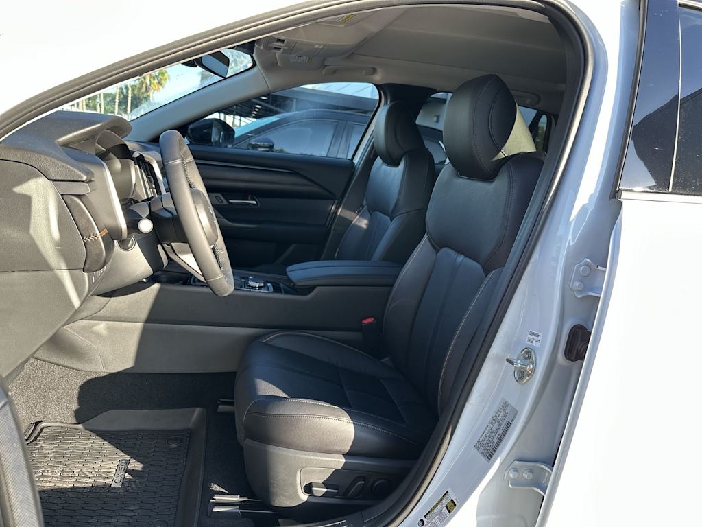 Thumbnail: 2026 Mazda CX-50 - 11