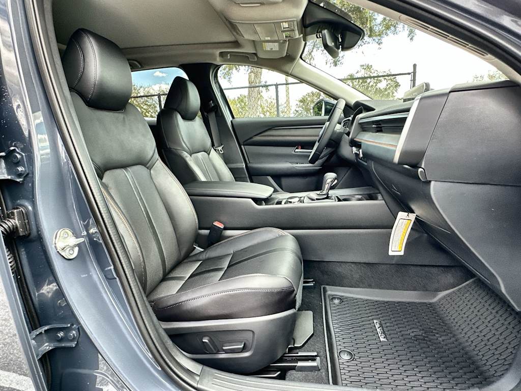 Thumbnail: 2026 Mazda CX-50 - 19