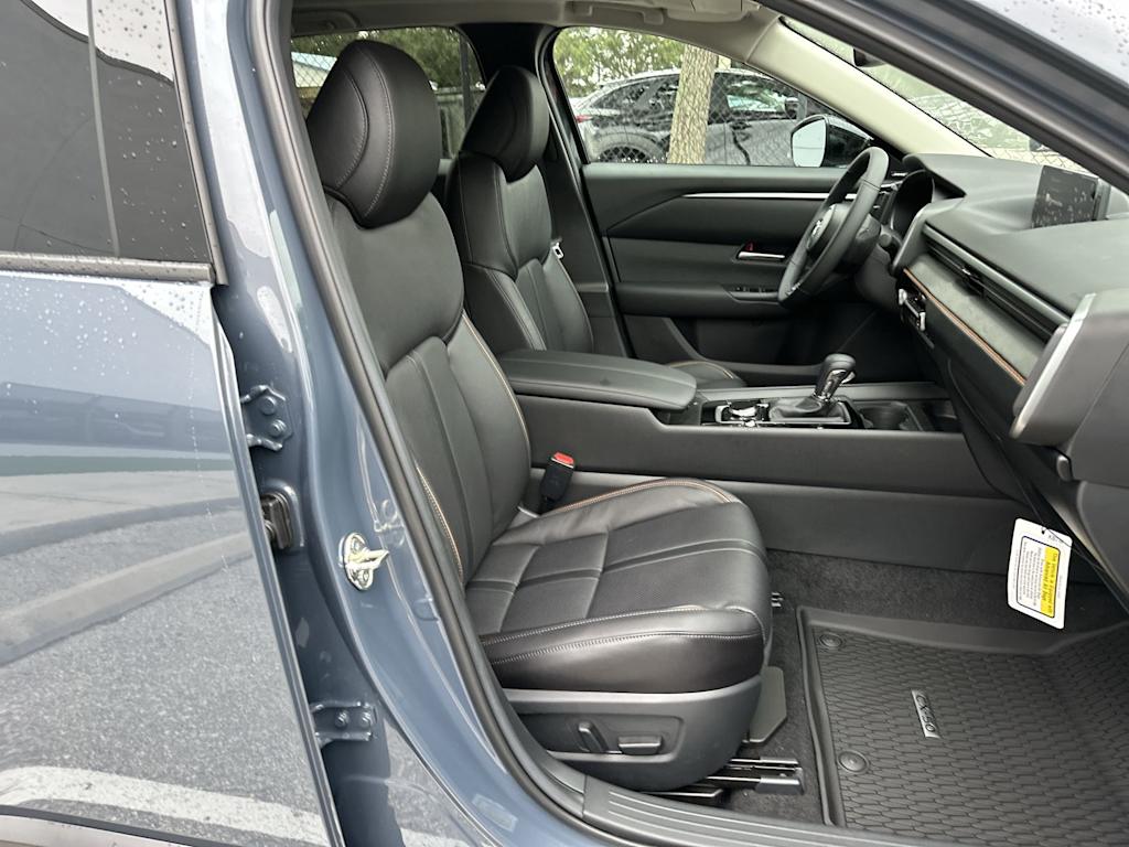 Thumbnail: 2026 Mazda CX-50 - 19