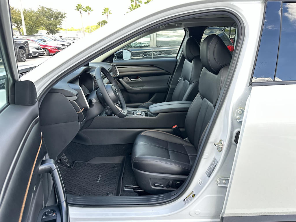 Thumbnail: 2026 Mazda CX-50 - 18