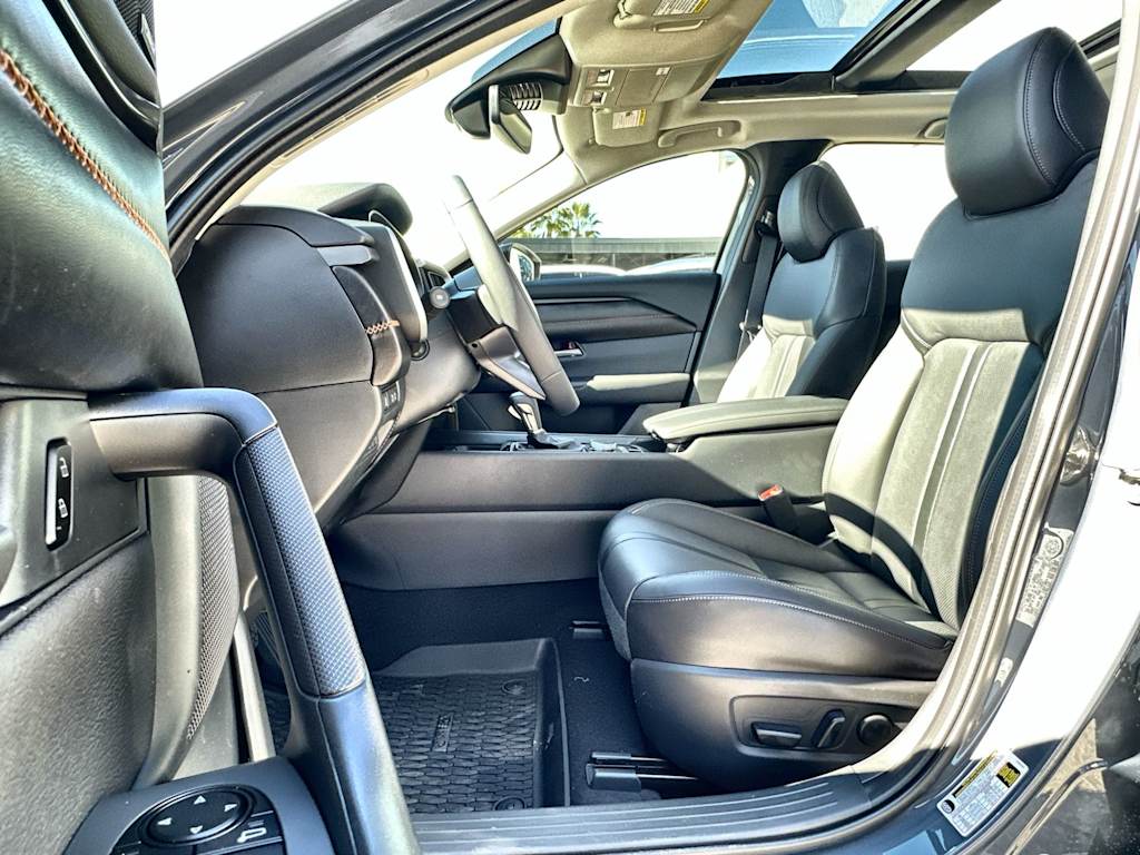 Thumbnail: 2026 Mazda CX-50 - 12