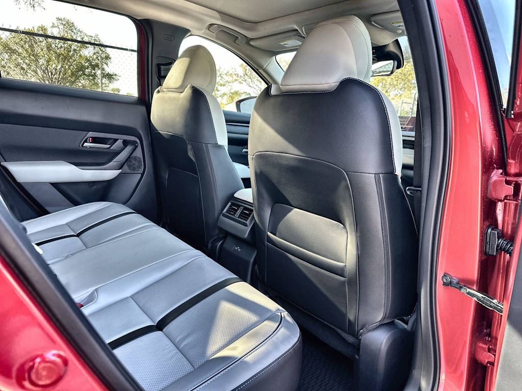 Thumbnail: 2026 Mazda CX-50 - 25