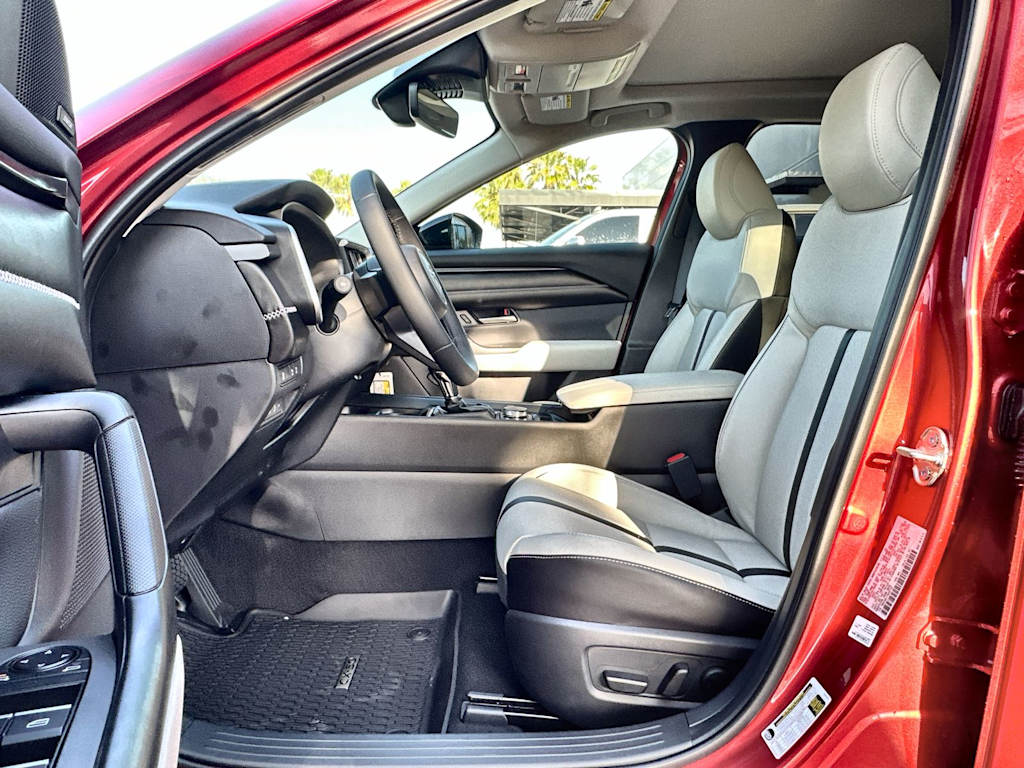 Thumbnail: 2026 Mazda CX-50 - 11