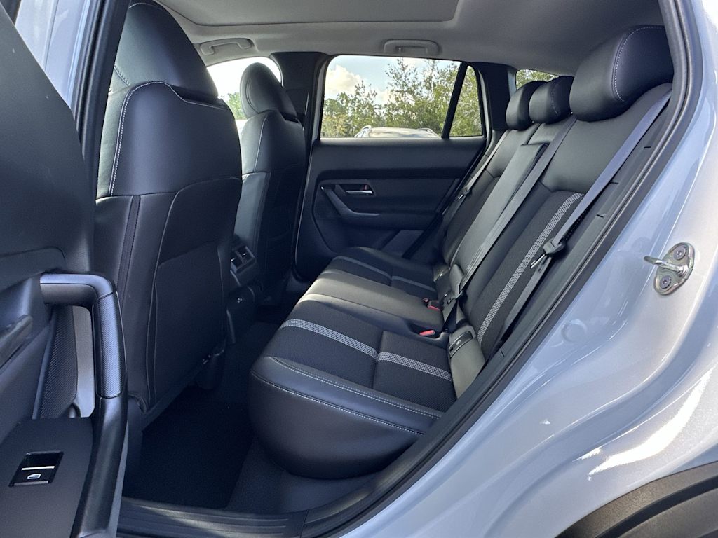 Thumbnail: 2025 Mazda CX-50 - 17