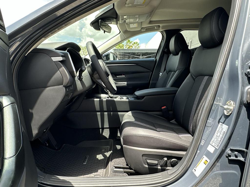 Thumbnail: 2025 Mazda CX-50 - 11