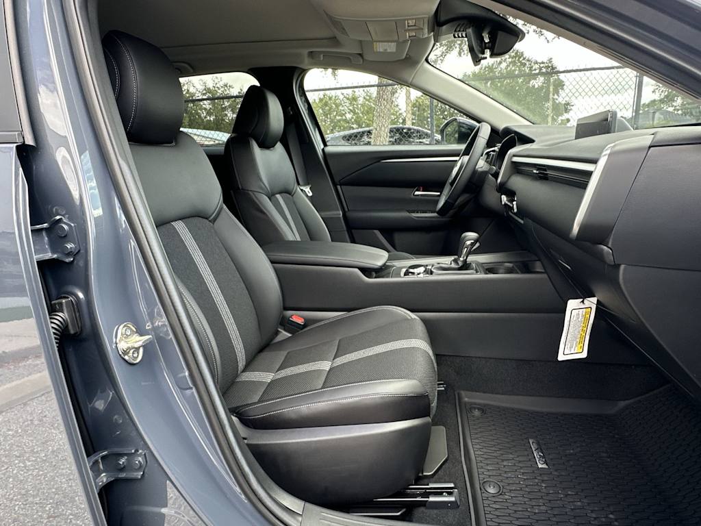 Thumbnail: 2025 Mazda CX-50 - 20