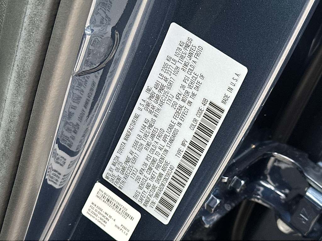 Thumbnail: 2025 Mazda CX-50 - 17