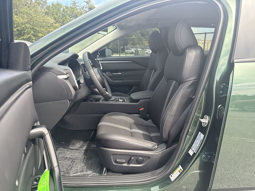 Thumbnail: 2025 Mazda CX-50 - 11