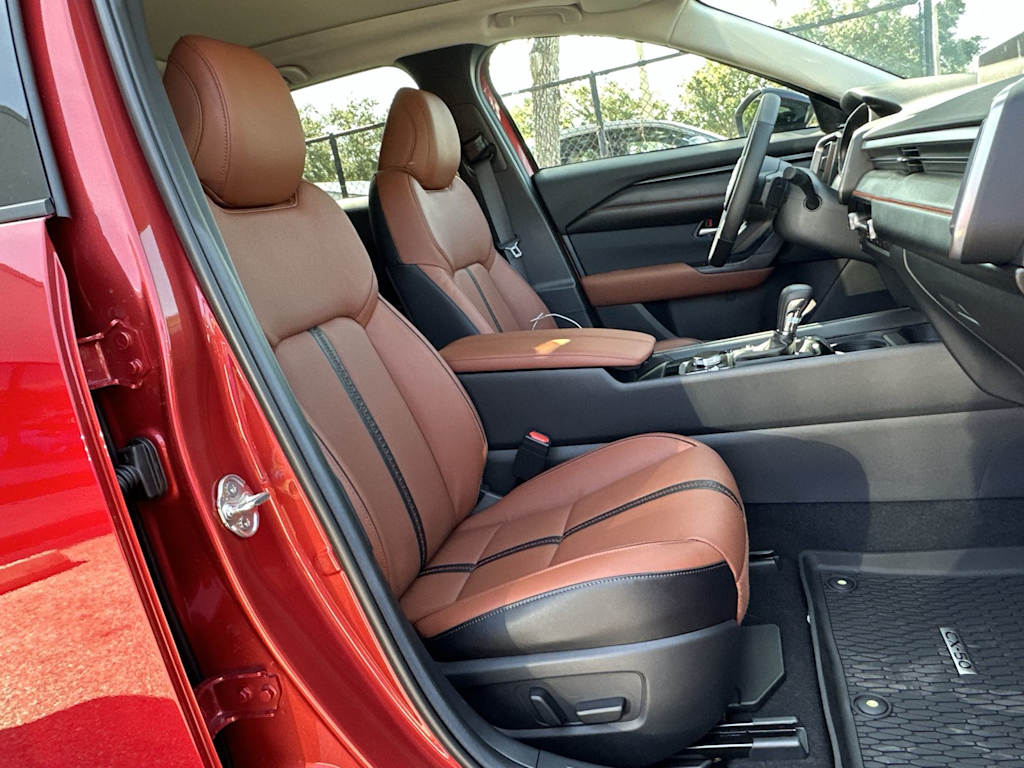 Thumbnail: 2025 Mazda CX-50 - 18