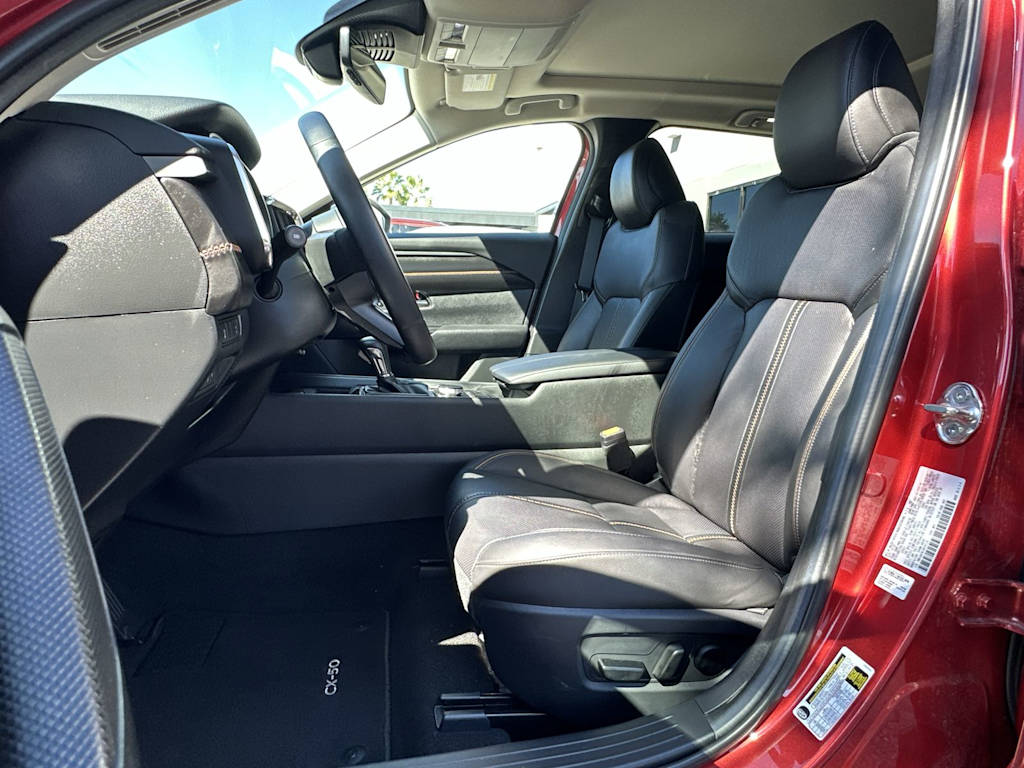 Thumbnail: 2025 Mazda CX-50 - 12