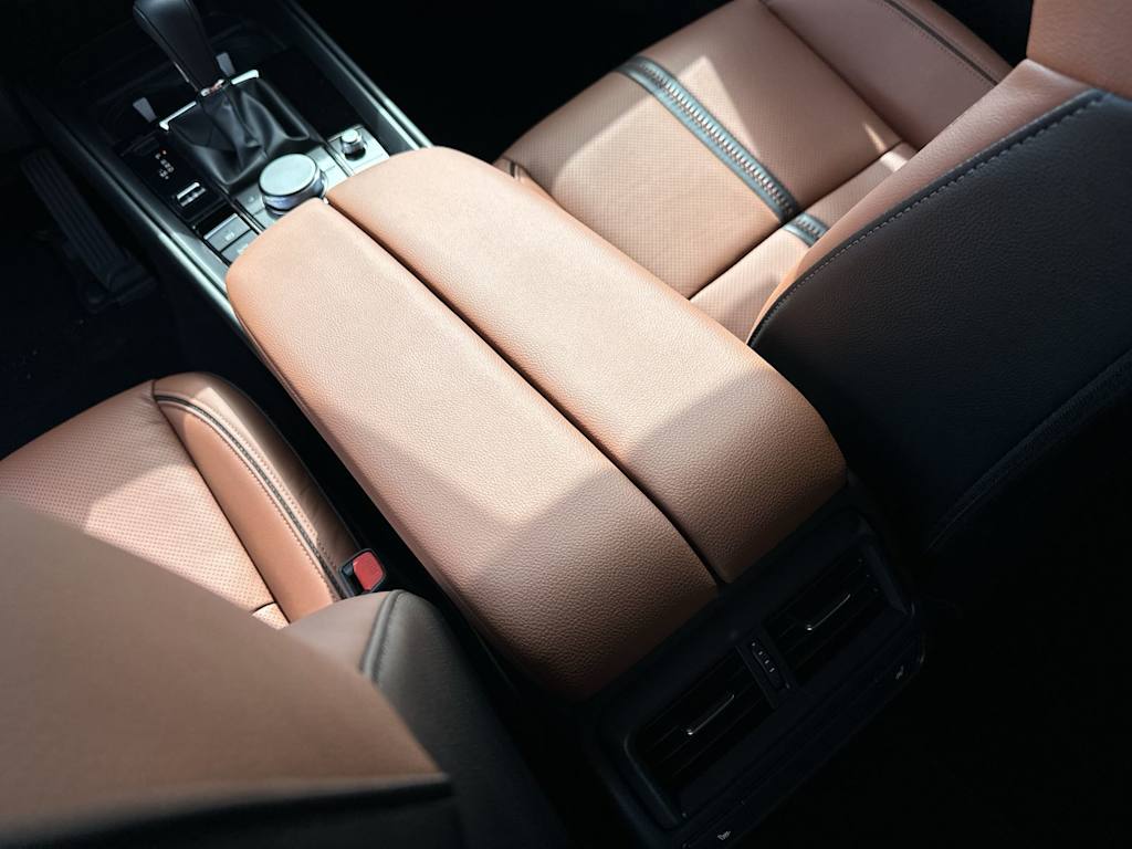 Thumbnail: 2025 Mazda CX-50 - 21