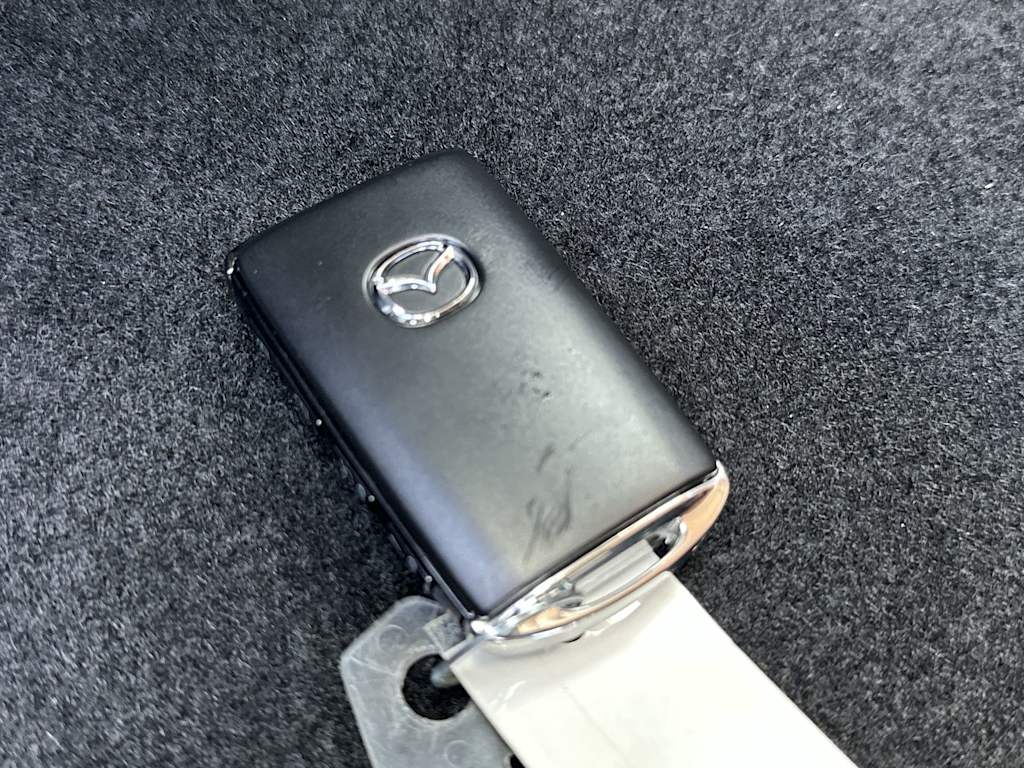 Thumbnail: 2025 Mazda CX-50 - 17