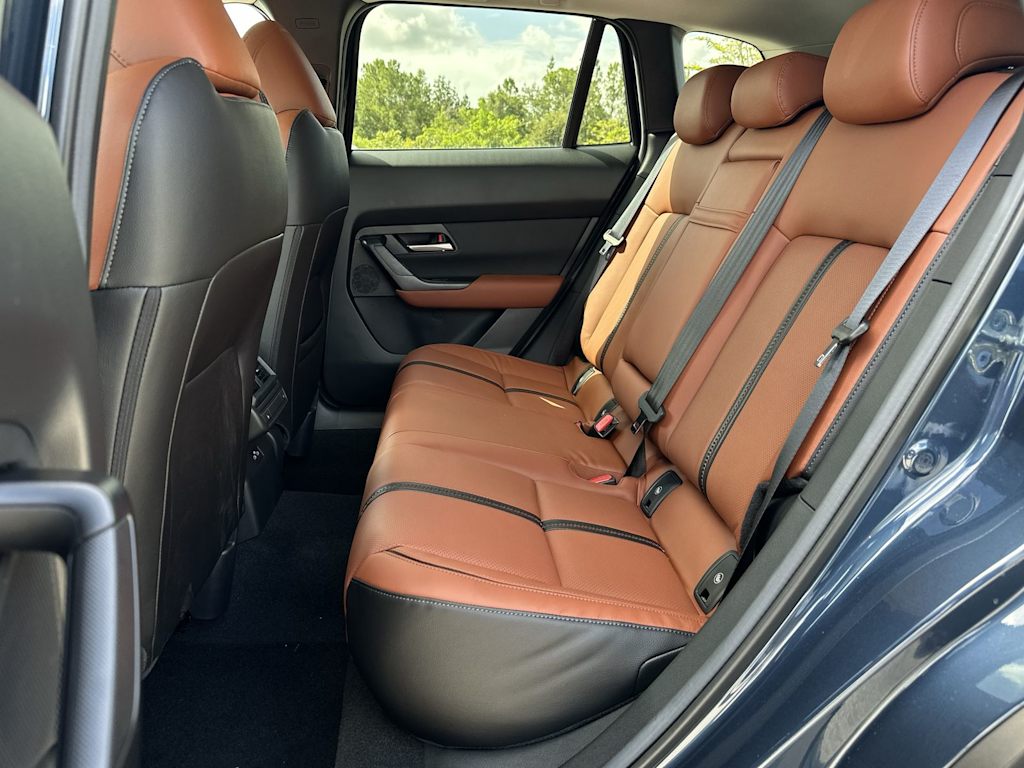 Thumbnail: 2025 Mazda CX-50 - 19