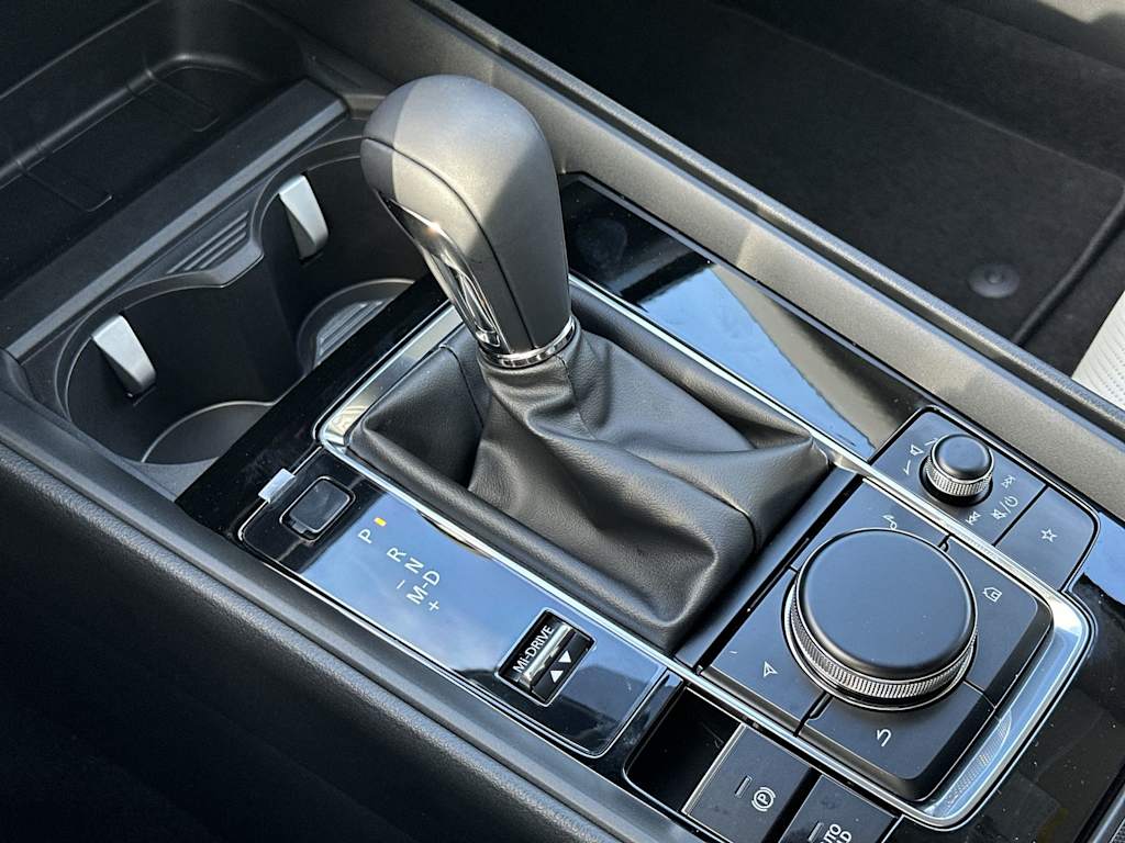Thumbnail: 2026 Mazda CX-50 - 15