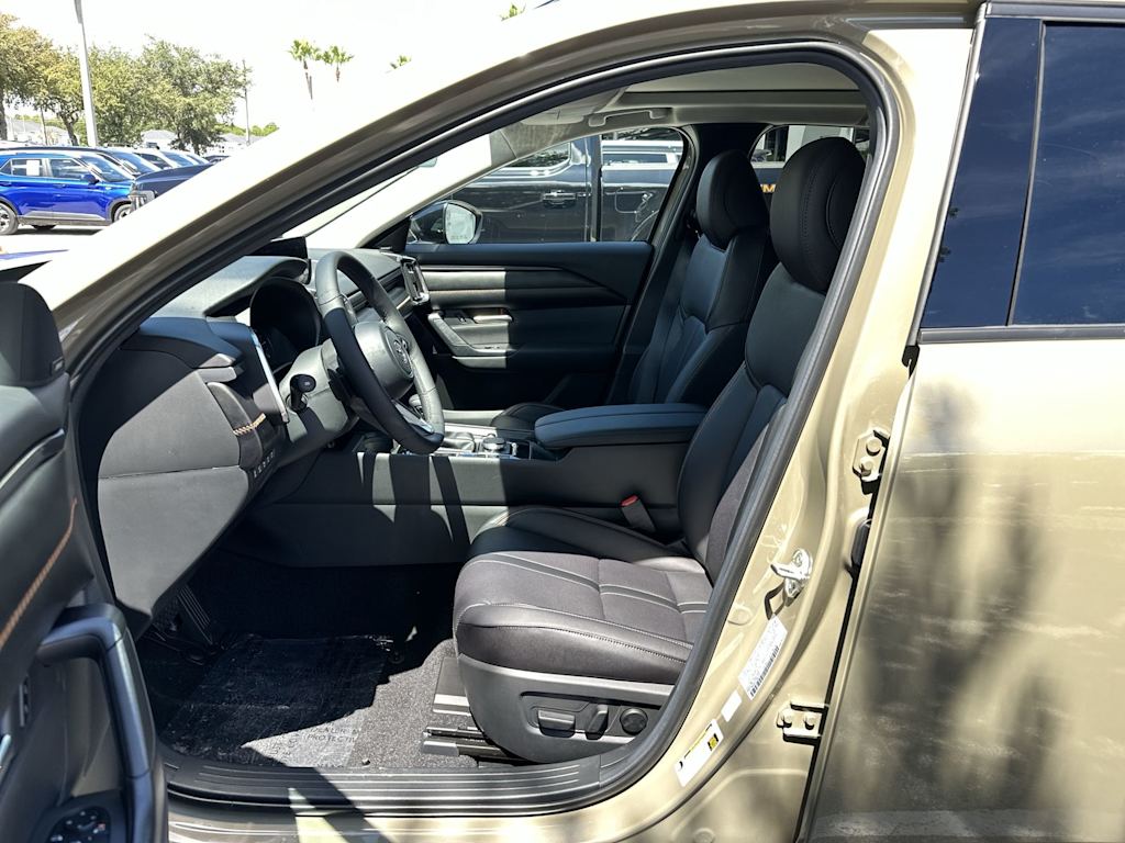 Thumbnail: 2026 Mazda CX-50 - 10