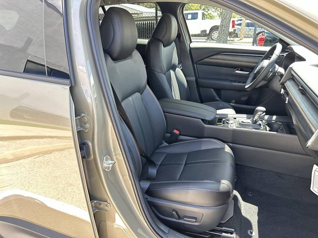 Thumbnail: 2026 Mazda CX-50 - 19