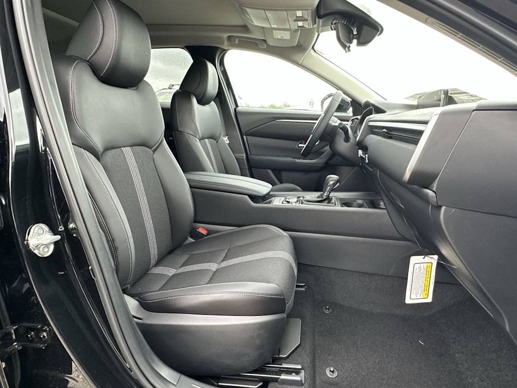 Thumbnail: 2026 Mazda CX-50 - 12